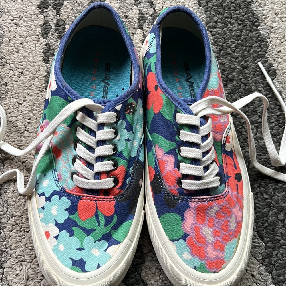 SeaVees Trina Turk legend sneaker women’s size 6 BRAND NEW without tags